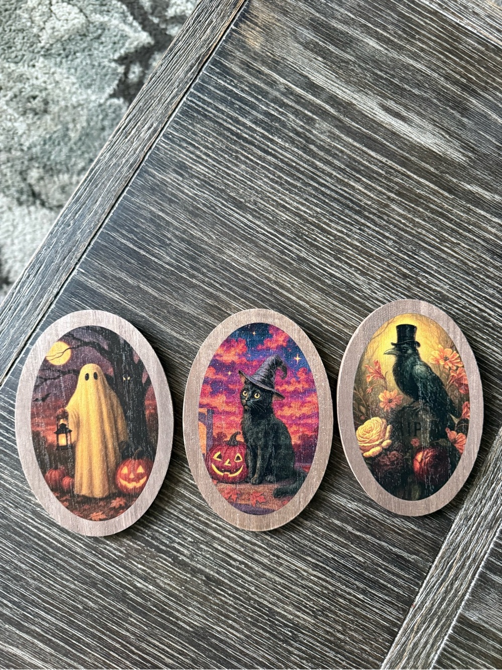 NWT Target Bullseye Halloween Wooden Picture Set of 3